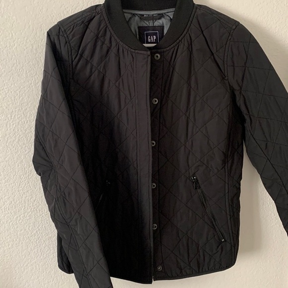 Gap Quilted Bomber Style Jacket - Picture 8 of 10